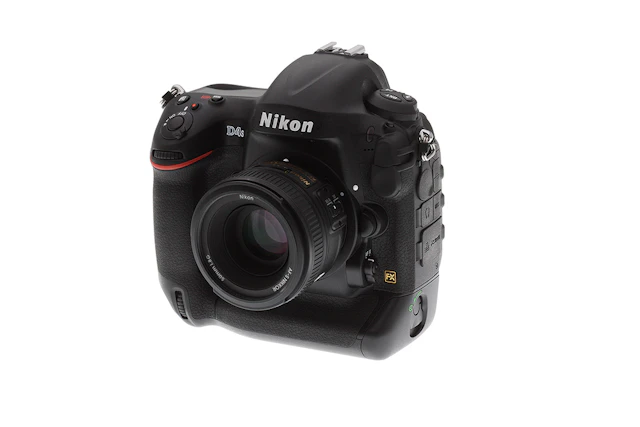 2026年版】Nikon D4Sのレビュー比較まとめ スポーツ・報道に強いプロ